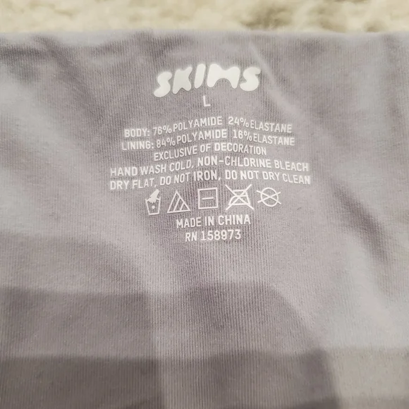 Skims Bandeau - Picture 6 of 7